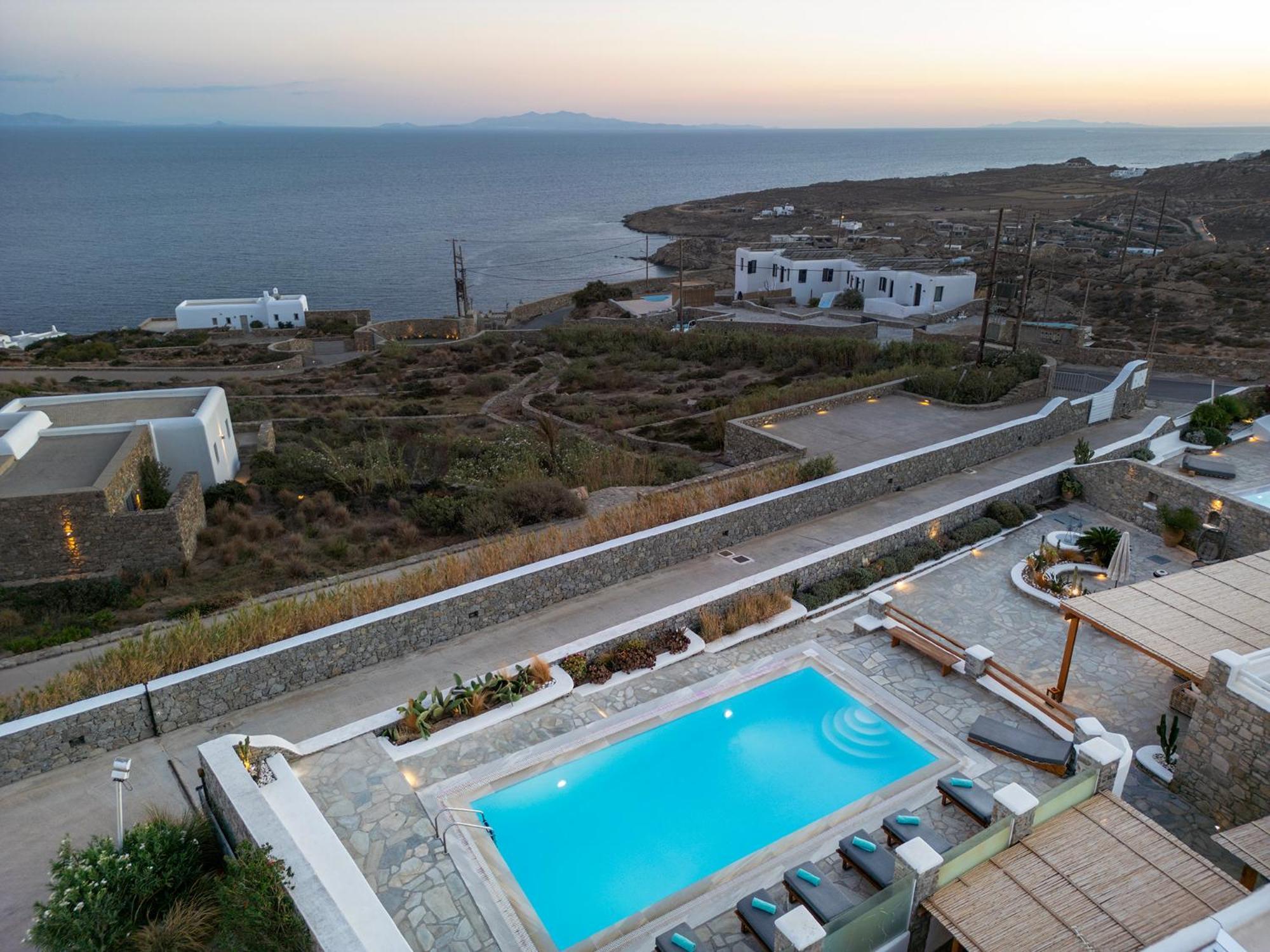 Mando Pool Villas W Sea Views - Five Bedrooms 수퍼 파라다이스 비치 외부 사진
